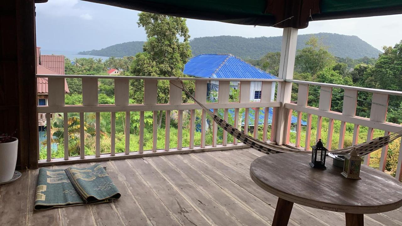 Dahlia Guesthouse Đảo Koh Rong Samloem Ngoại thất bức ảnh