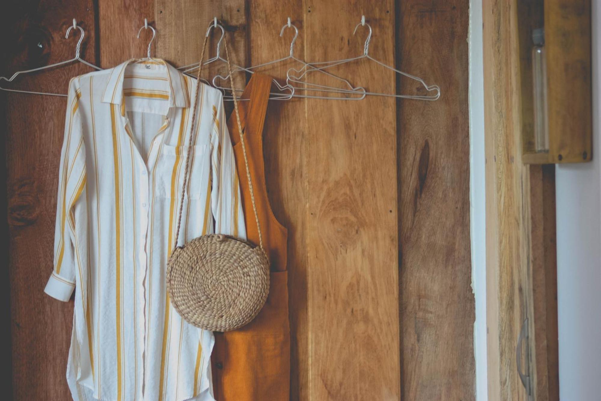 Dahlia Guesthouse Đảo Koh Rong Samloem Ngoại thất bức ảnh