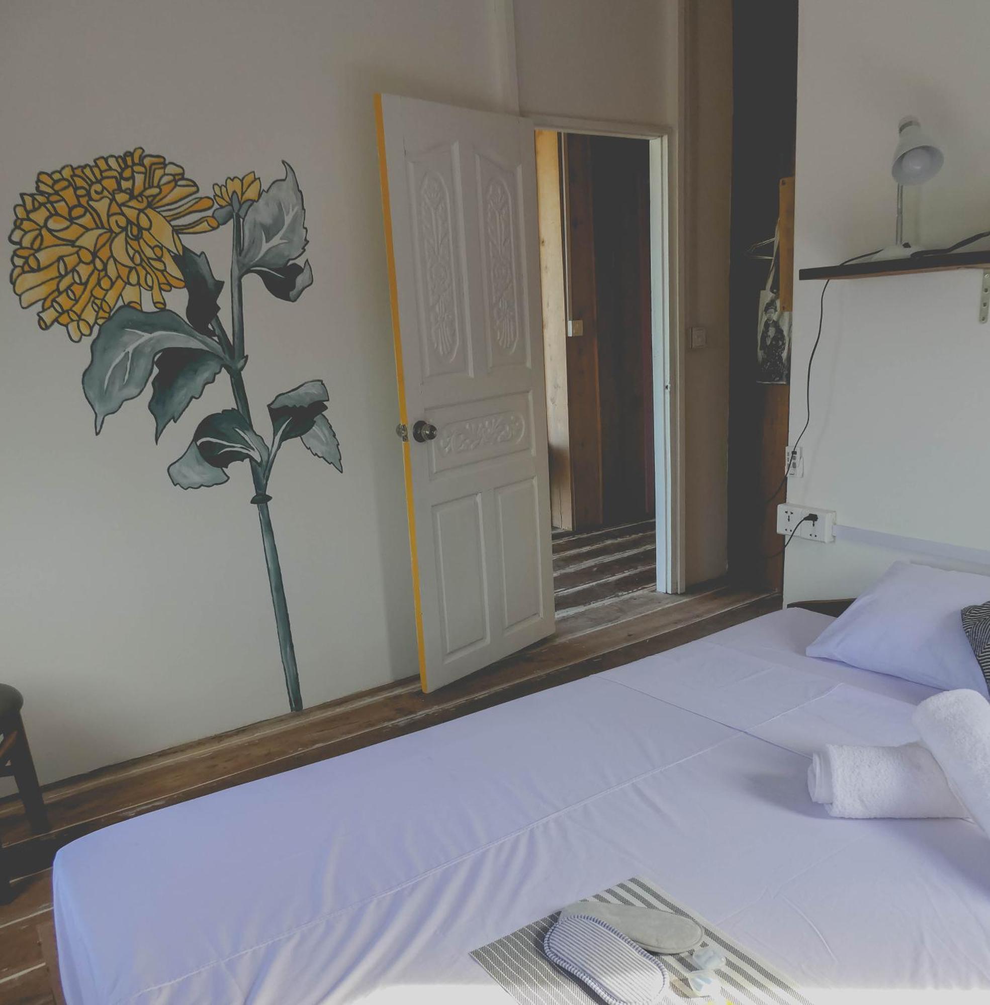 Dahlia Guesthouse Đảo Koh Rong Samloem Ngoại thất bức ảnh