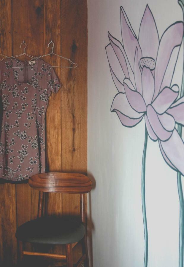 Dahlia Guesthouse Đảo Koh Rong Samloem Ngoại thất bức ảnh