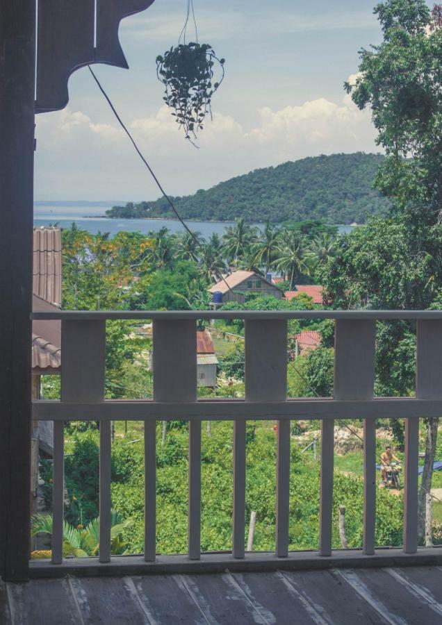 Dahlia Guesthouse Đảo Koh Rong Samloem Ngoại thất bức ảnh